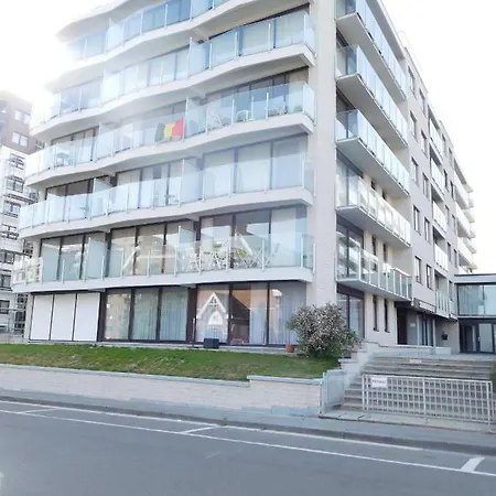 Sandpiper Apartment De Panne